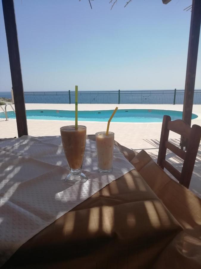Hill Of Calm Hotell Triopetra Eksteriør bilde