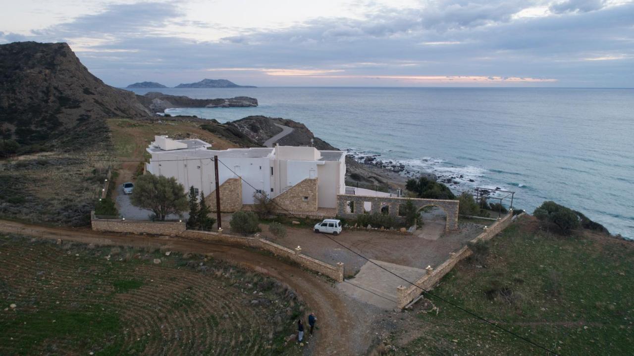 Hill Of Calm Hotell Triopetra Eksteriør bilde